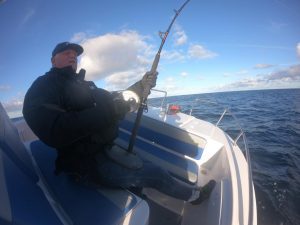offshore fishing tuna fighting